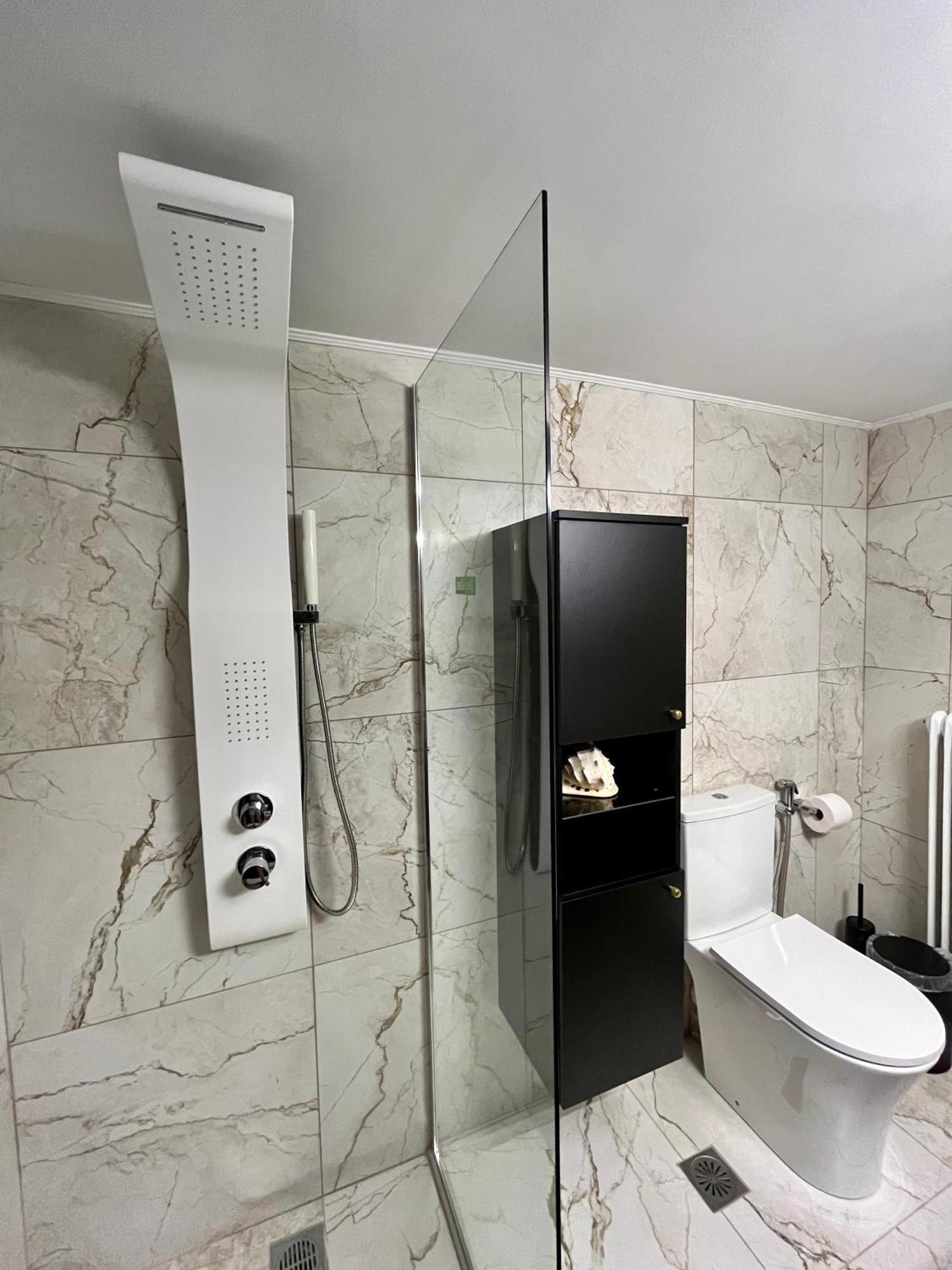 Emerald Luxury Apartments - Ath Airport Szpáta Kültér fotó
